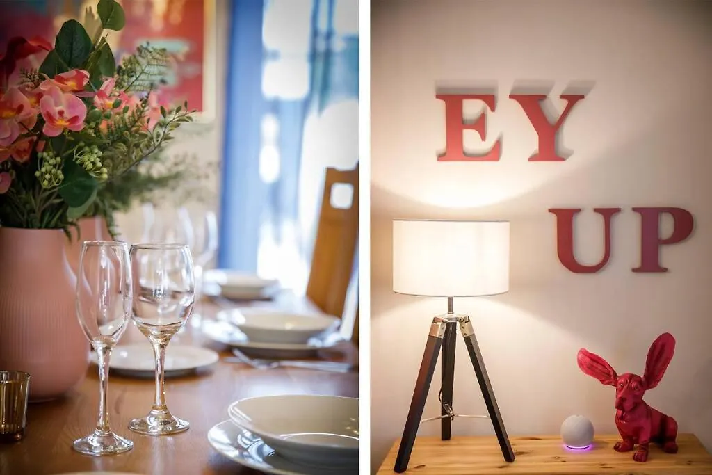 The Milton - Stylish Terraced Villa York Holiday home